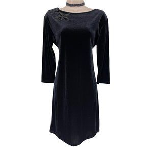 Size Large NWT BLACK VELVET DRESS W/SEQUIN FLOWER Christmas Holiday Velour NEW